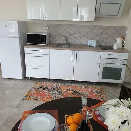 Emerald Hills Ξενοδοχείο 3*