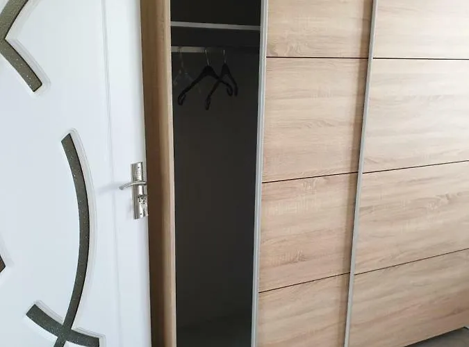 Хотел Emerald Hills 3*