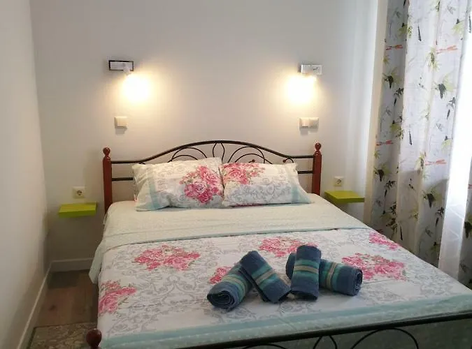 Emerald Hills Хотел