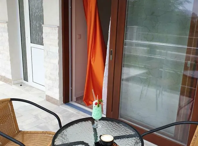 Emerald Hills Хотел 3*